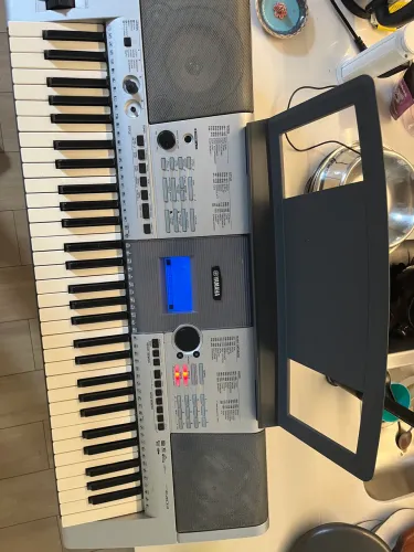 Teclado yamaha ypt-400 E403