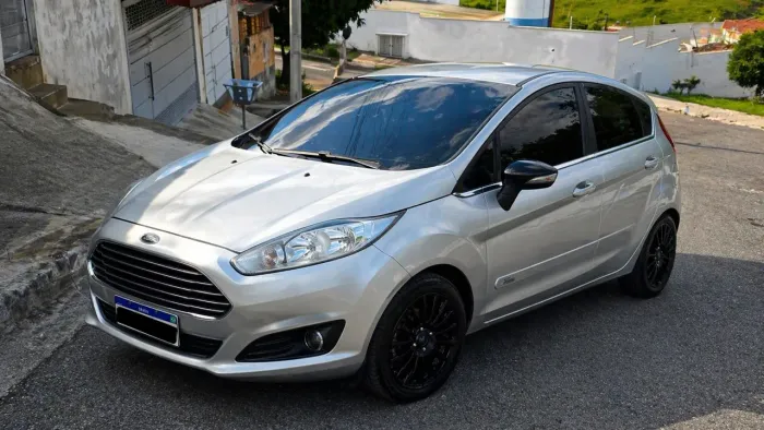 Ford Fiesta Tit./tit.plus 1.6 16V Flex Aut. 2014