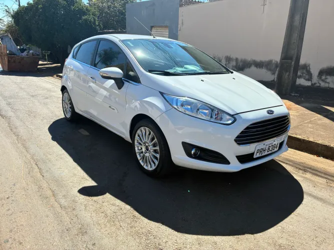 Ford Fiesta Tit./tit.plus 1.6 16V Flex Aut. 2017