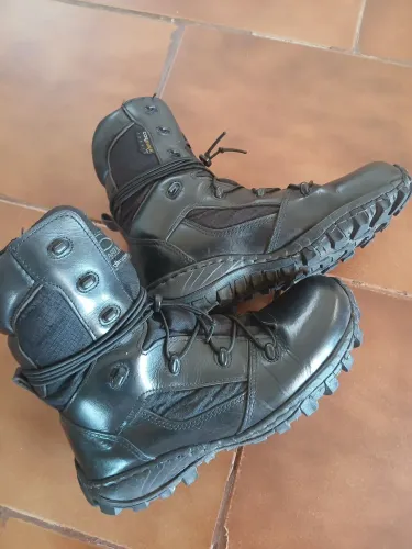 Coturno Militar
