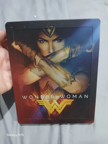 Filme em Blu-Ray steelbook mulher maravilha 