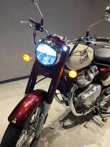 ROYAL ENFIELD CLASSIC 650CC VALLAM RED 2027 - ZERO KM