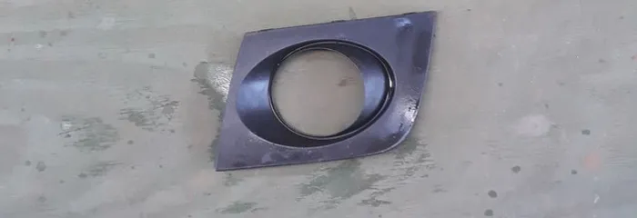 Moldura farol de milha agile lado esquerdo 