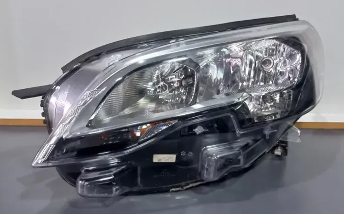 Farol Peugeot Expert 2017 2018 2019 2020 2021 Original