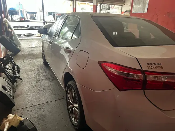 Sucata corolla xei 2016