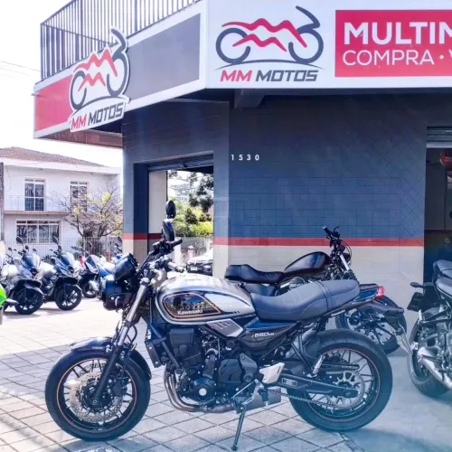 Taxa 0,99% em até 21x no cartão!!!! Kawasaki Z650 RS 2023