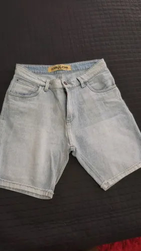 Short John John Jeans tamanho 38