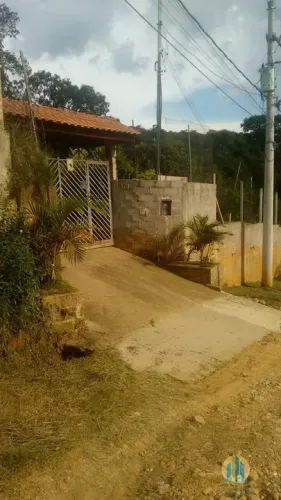 Chácara á Venda em Pirapora !