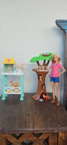 Barbie Playset Cuidadora dos Bichinhos 2016