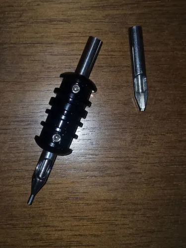 Biqueiras de metal para máquina de tatuagem estudo tattoo