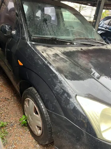 Sucata para retirada de peças Ford Focus 1.8 16v Zetec 2001