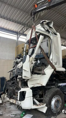 Sucata para peças Volvo VM 330, 2021