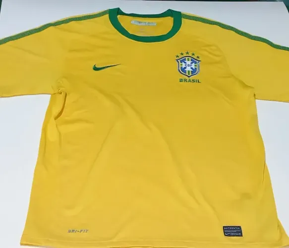 CAMISA DA SELEÇÃO BRASILEIRA, CRIADA PRA A TEMPORADA DE 2010