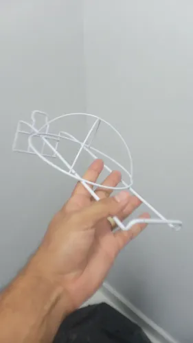 Expositor de metal para roupas