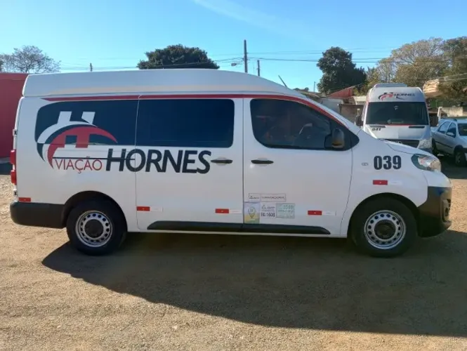 Peugeot Expert Minibus 1.6 Turbo Diesel 2021
