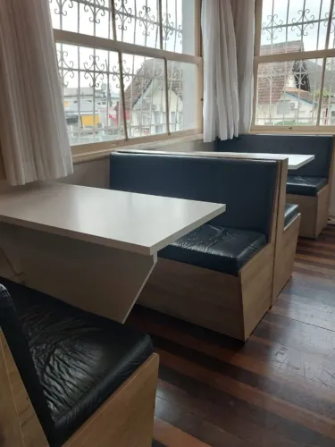 móveis para cafeteria 