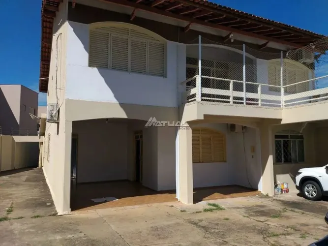 Oportunidade no Setor Bueno: Imóvel Comercial/Residencial