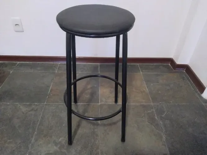 Banqueta de ferro