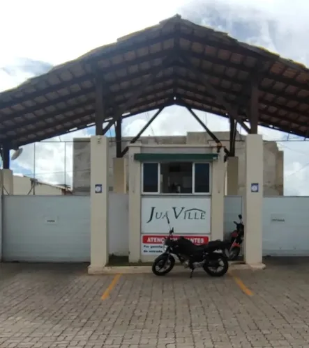 vendo um terreno na primeira rua do condomínio jua ville