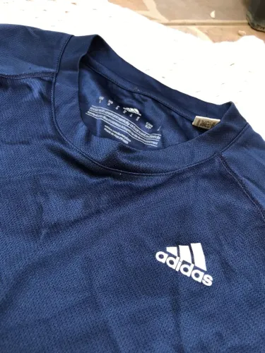 Camiseta azul Adidas P
