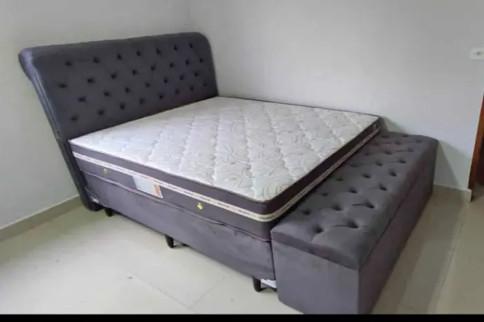 Cama Box com Cabeceira e recamier