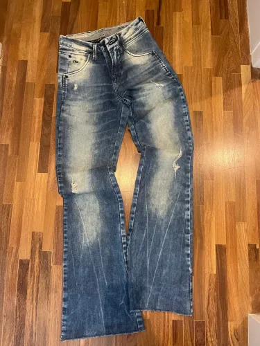 Calça Calvin Klein