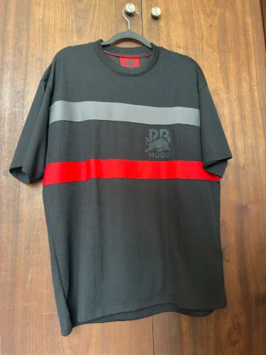 Camiseta Hugo Boss x RB(1 de 300)