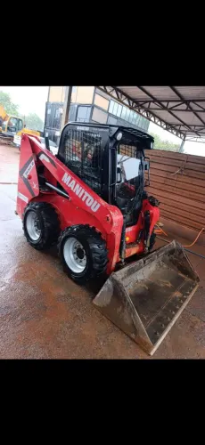MINI CARREGADEIRA MANITOU MODELO 1650R AR GELANDO 