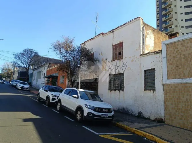 Terreno à venda no bairro Cidade Alta em Piracicaba