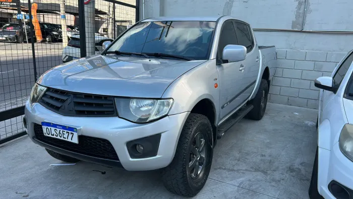 Mitsubishi L200 Triton HPE 3.2 CD TB Int.diesel MEC 2012