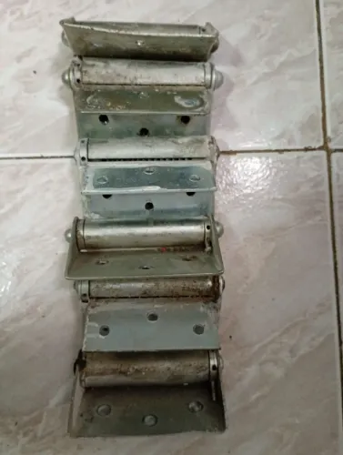 Dobradiças com mola para porta corta fogo 