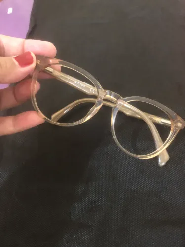 Vendo essa armação feminina de marca justcavelli