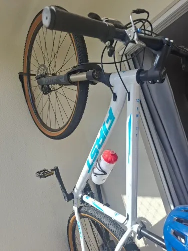 Bicicleta FIRST - Smitt