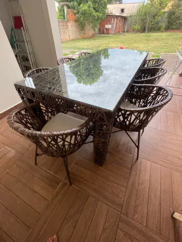 Mesa com 6 cadeiras redonda para área externa!! Nova
