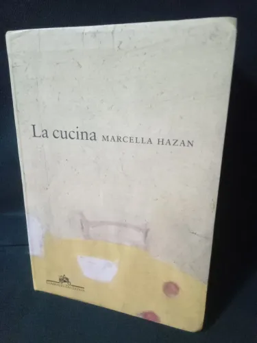 Livro gastronomia culinária italiana La Cucina Marcella Hazan Companhia das Letras