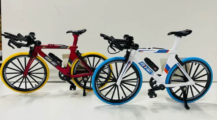 Miniatura Metal Bike Bicicleta P/ Colecionadores Ou Brinquedo Crianças