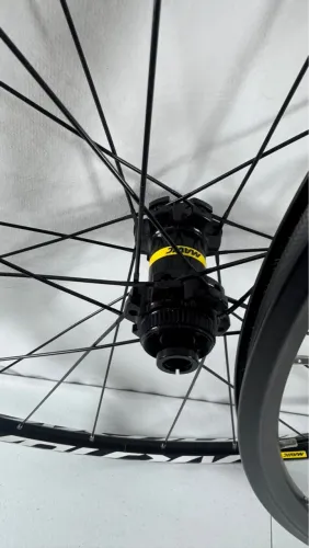 RODAS MAVIC AKSIUM DISC ROAD ZERO