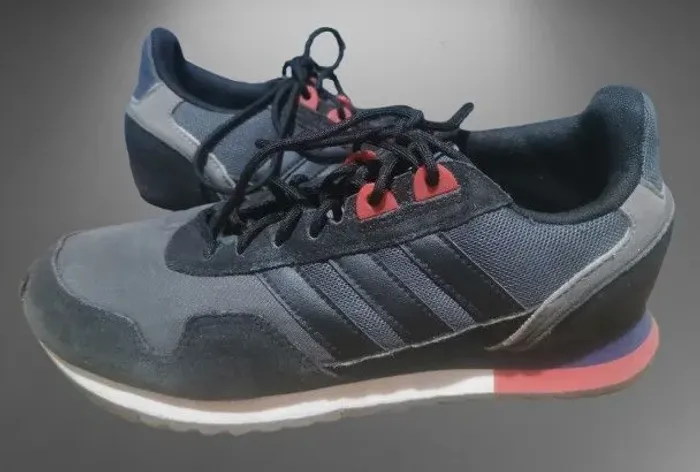 Tênis Adidas  Original tam 38