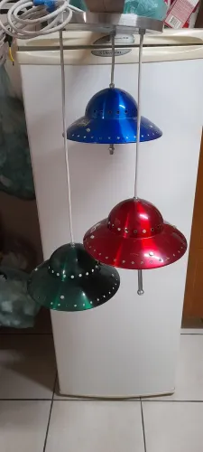 Lustres Vintage  RARIDADE em Formato de Disco Voador