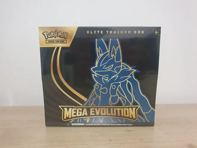 Elite Trainer Box Mega Lucario