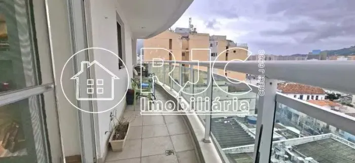 O Espaço Ideal para a Família: Amplo Apartamento de 100m² com 3 Quartos na Tijuca."