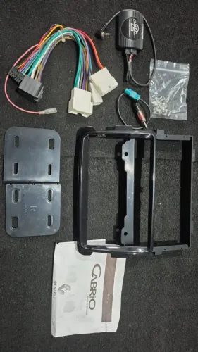 Kit Adaptação Multimídia Renault KWID Original e novo 