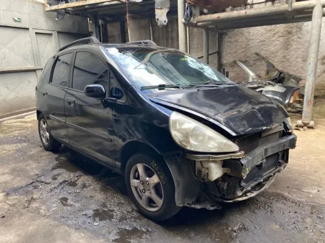 Sucata completa Honda Fit LX 1.4 8v câmbio manual