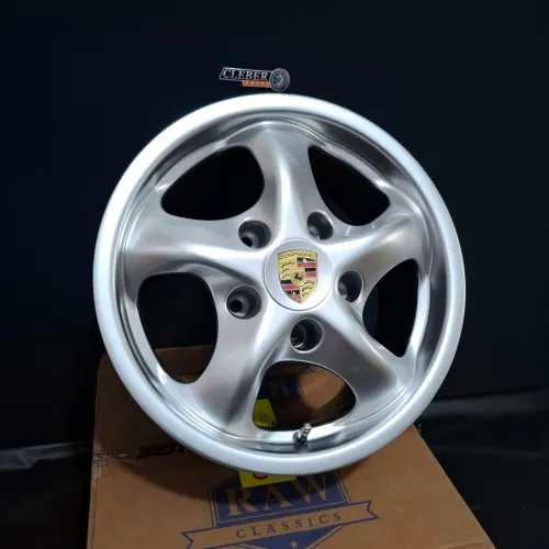 Rodas 15 para fusca/brasilia modelo Porsche Twist Raw<br>