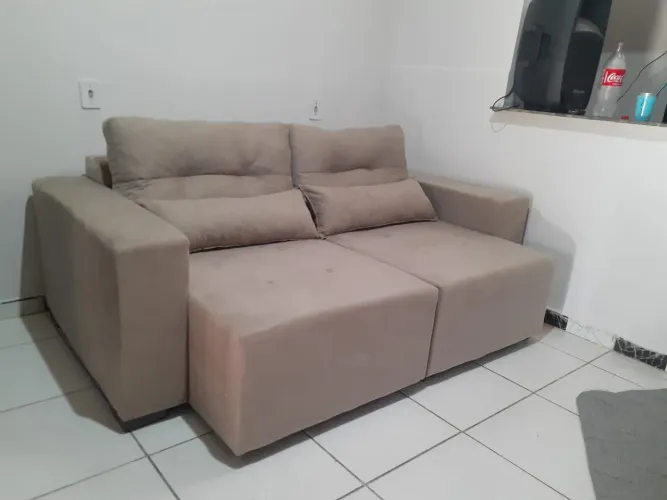 Vendo sofá retrátil almofada solta 2lugares