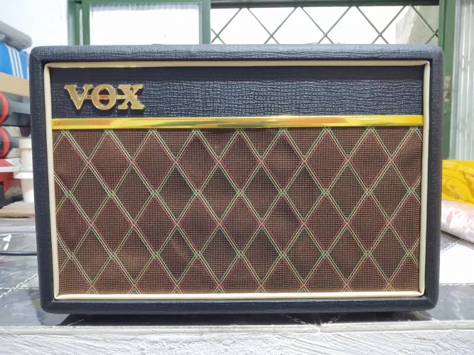 Amplificador VOX Pathfinder 10