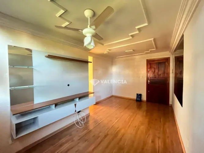 Apartamento semi Mobiliado para Alugar com 2 quartos por R$1550.00 no Residencial Palmeira