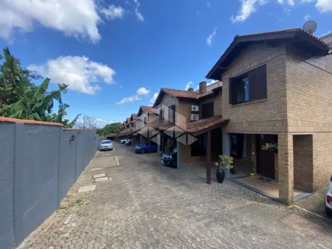 Casa em Condomínio 121.01M² - para Alugar