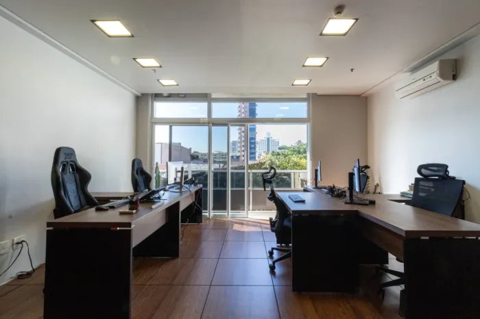 Conjunto comercial para venda em Lapa, 33m²