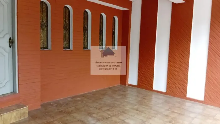 Sobrado para alugar frente tem 96m² com 2 quartos em Vila Liviero - São Paulo - SP